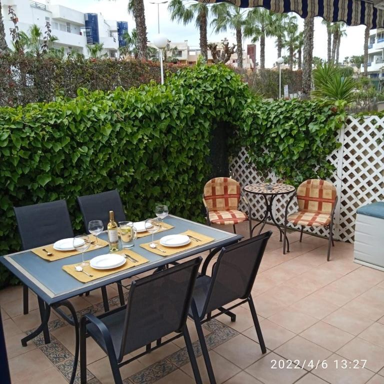 Apartamento South facing Casa Bonnie Playa Flamenca Exterior foto
